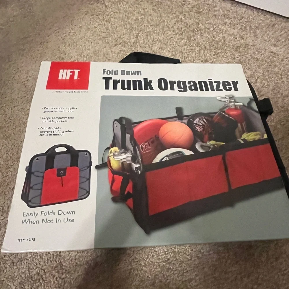Fold Down Trunk Organizer - Red
